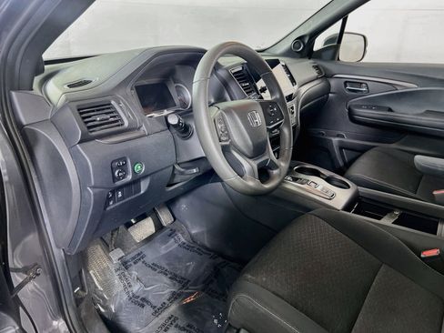 Used 2021 Honda Passport Sport image 9