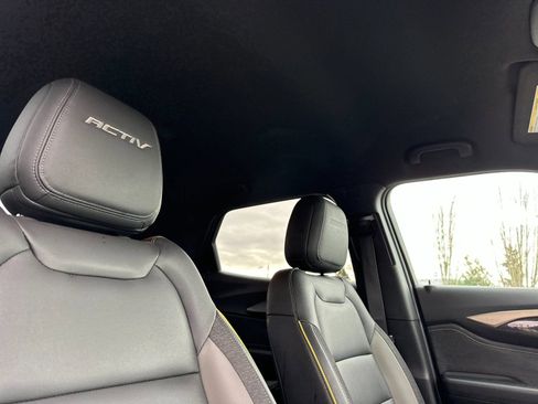 Used 2025 Chevrolet TrailBlazer ACTIV w/ Convenience Package image 16