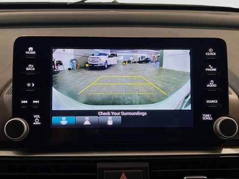 Used 2022 Honda Accord Sport Special Edition image 9