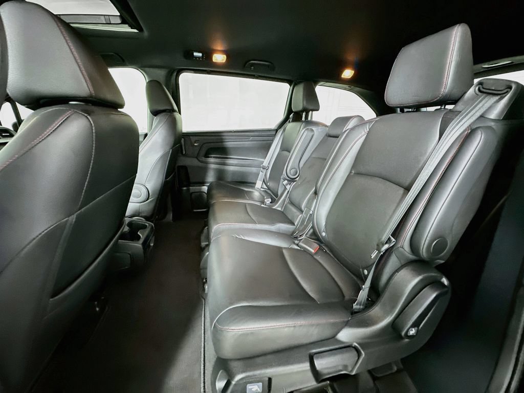 Certified 2023 Honda Odyssey Sport image 17