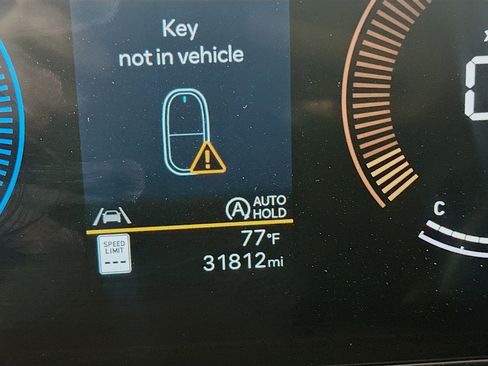 Used 2025 Hyundai Tucson SEL image 19