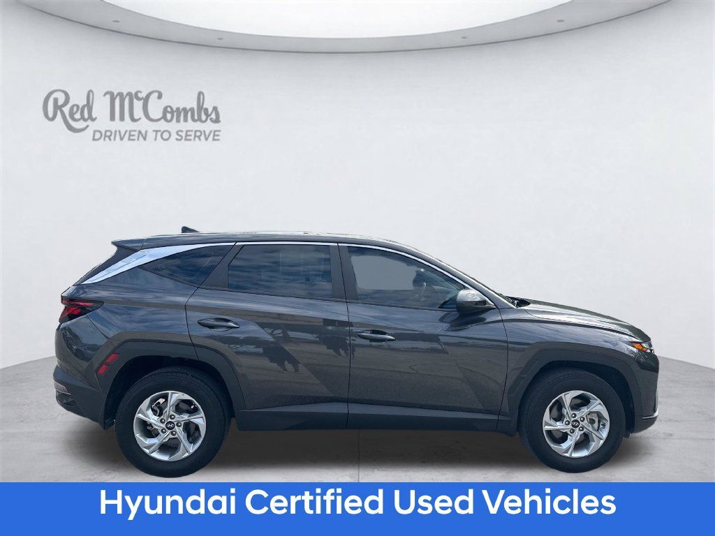 Used 2023 Hyundai Tucson SE AWD/4WD image 2