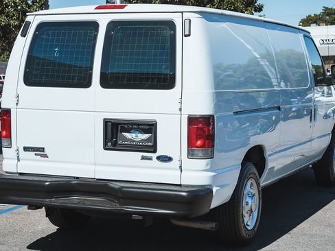 Used 2013 Ford E-150 and Econoline 150 image 6