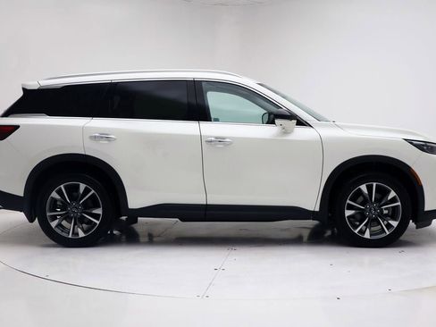 Used 2023 INFINITI QX60 Luxe w/ Performance Audio Package AWD/4WD image 2