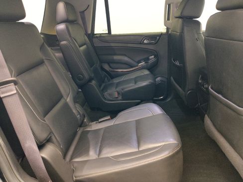 Used 2017 GMC Yukon SLT w/ Premium Edition RWD image 19