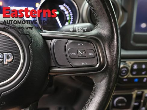 Used 2023 Jeep Wrangler Unlimited w/ Cold Weather Group AWD/4WD image 16