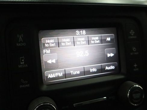 Used 2023 RAM 1500 Lone Star AWD/4WD image 18