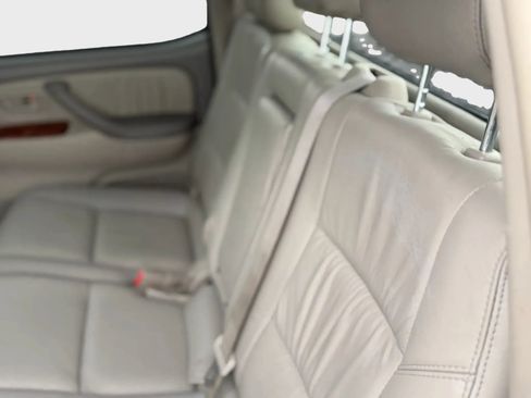 Used 2006 Toyota Tundra Darrell Waltrip Edition image 11