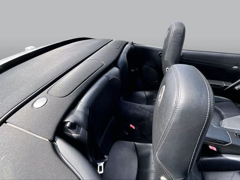 Used 2011 Porsche 911 Carrera RWD image 17
