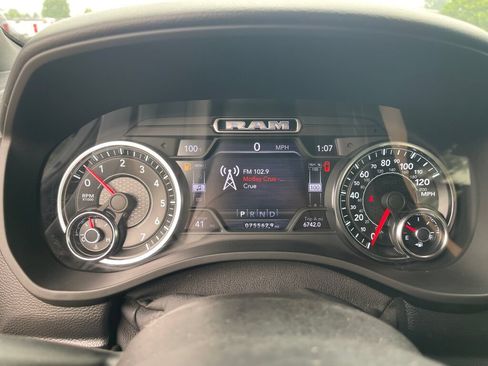 Used 2021 RAM 1500 Big Horn AWD/4WD image 21