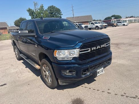 Used 2019 RAM 2500 Big Horn AWD/4WD image 2
