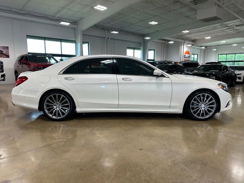 Used 2017 Mercedes-Benz S 550 Sedan image 9