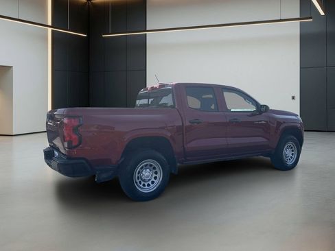 Used 2026 Chevrolet Colorado W/T w/ WT Convenience Package II RWD image 5