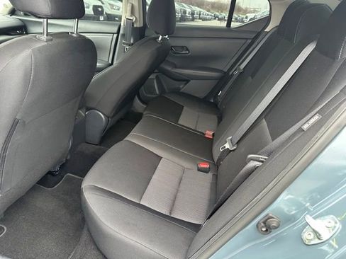 Used 2025 Nissan Sentra SV w/ Trunk Package image 12