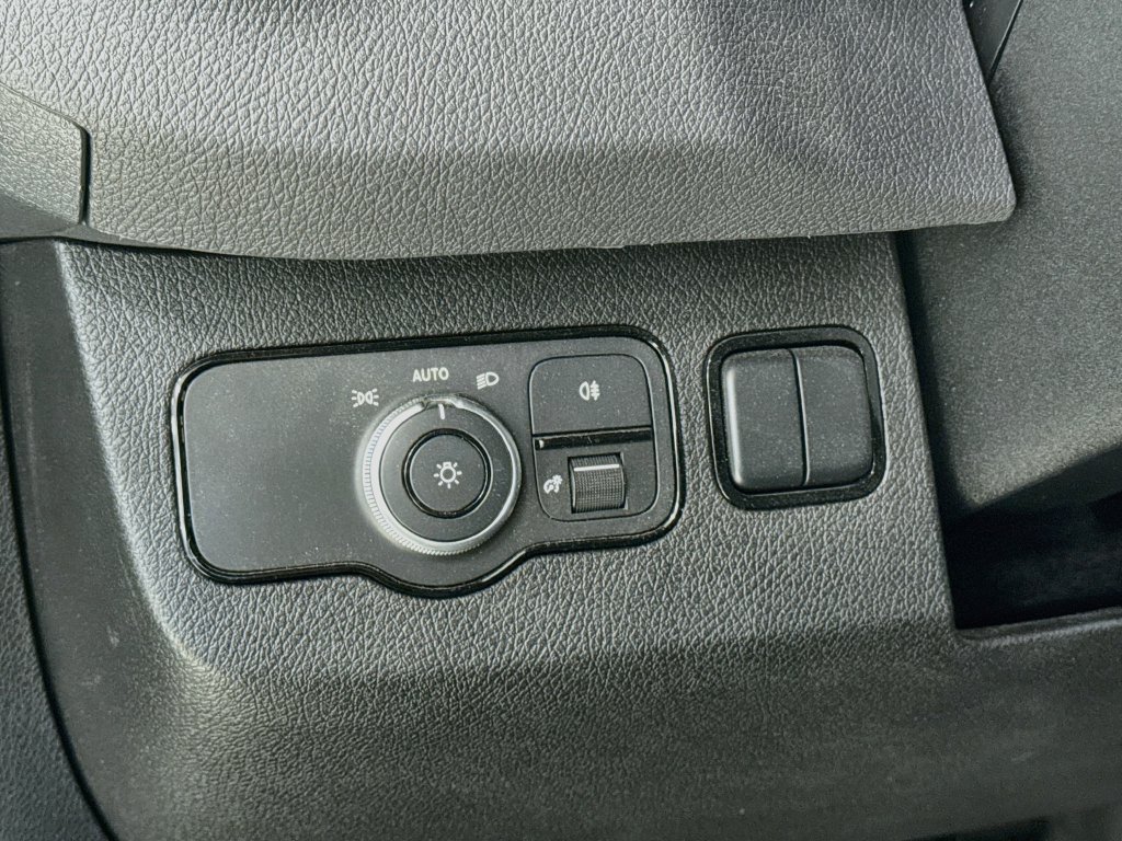 Used 2023 Mercedes-Benz Sprinter 2500 image 10