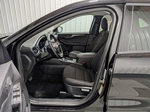 Used 2025 Ford Escape Active image 13