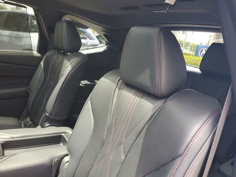 Used 2023 Acura MDX Type S AWD/4WD image 13