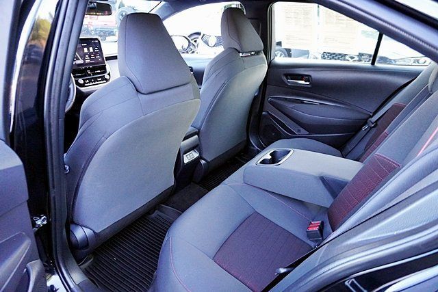 Used 2026 Toyota Corolla SE w/ SE Package FWD image 25