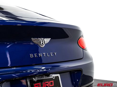 Used 2022 Bentley Continental GT AWD/4WD image 18