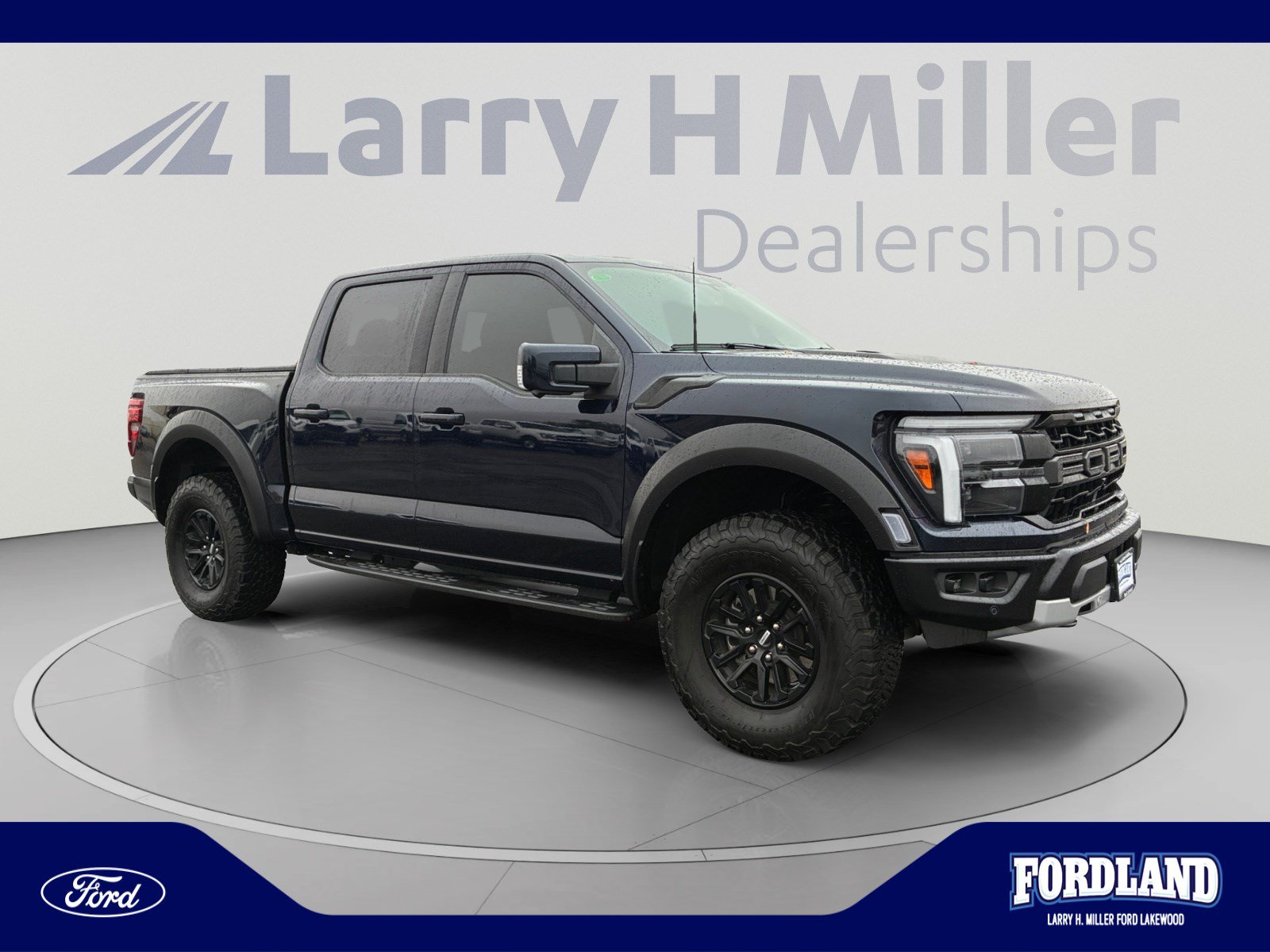 Used 2025 Ford F150 Raptor AWD/4WD image 7