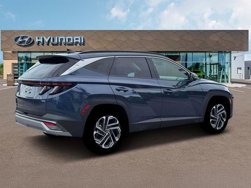 New 2026 Hyundai Tucson Limited image 9