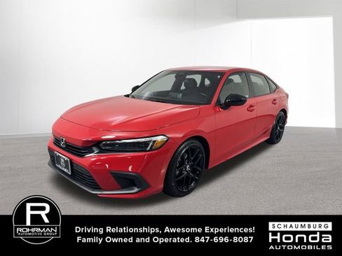 Used 2023 Honda Civic Sport image 2