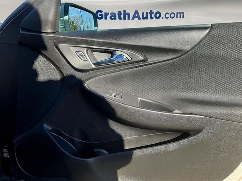 Used 2024 Chevrolet Malibu LT FWD image 30