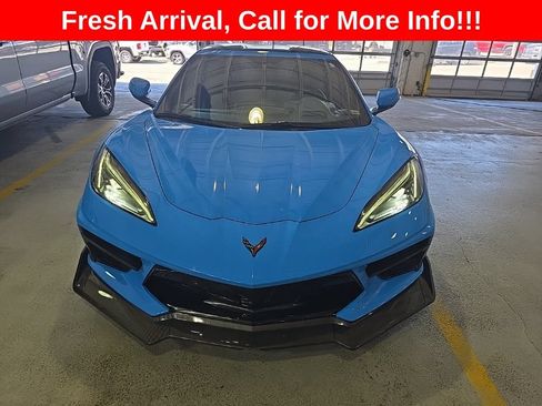 Used 2023 Chevrolet Corvette Stingray Preferred Cpe w/ 2LT RWD image 2