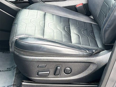 Used 2022 Kia Telluride SX w/ SX Prestige Package image 20