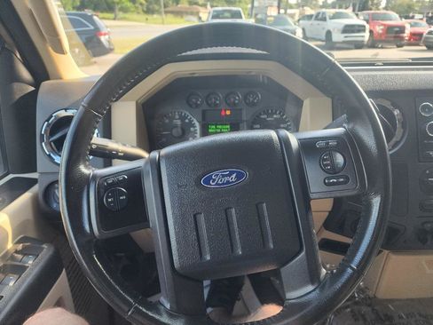 Used 2010 Ford F250 XLT image 19