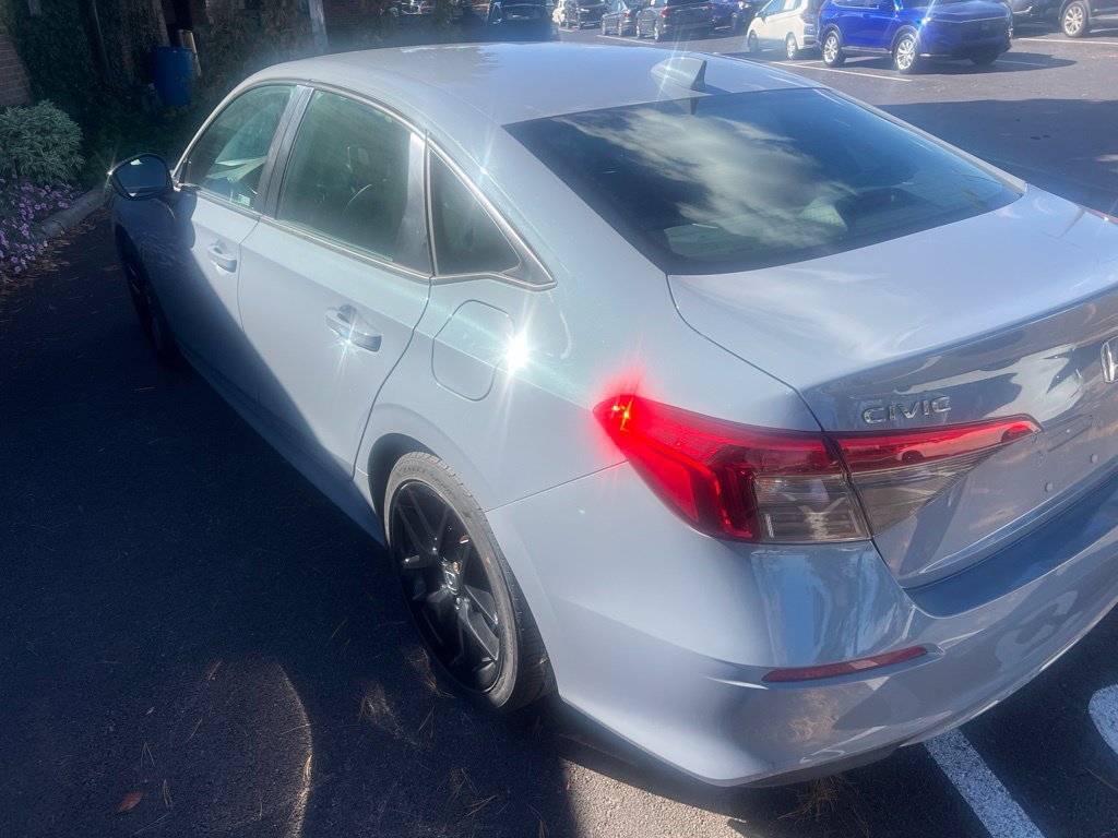 Used 2024 Honda Civic Sport image 9