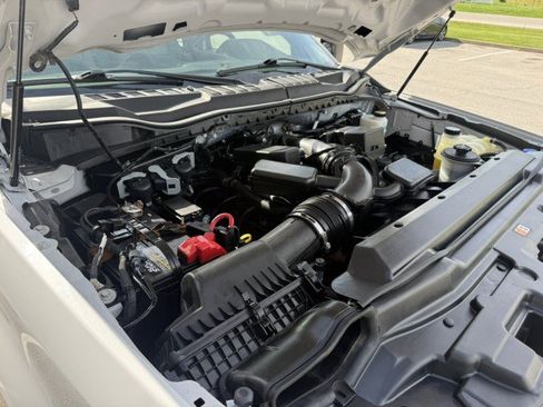 Used 2021 Ford F250 XL w/ STX Appearance Package RWD image 20
