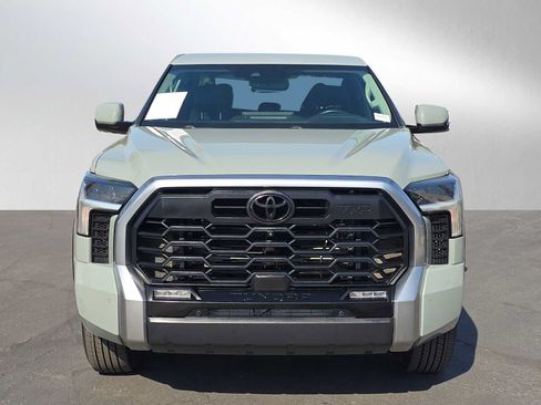 Used 2023 Toyota Tundra Limited w/ TRD Off-Road Package AWD/4WD image 8