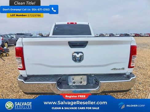 Used 2022 RAM 2500 Tradesman w/ Chrome Appearance Group AWD/4WD image 8