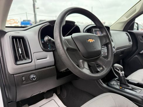 Used 2022 Chevrolet Colorado W/T image 13