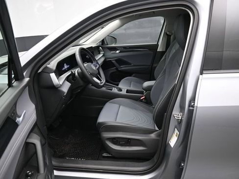 New 2026 Volkswagen Tiguan SE AWD/4WD image 9
