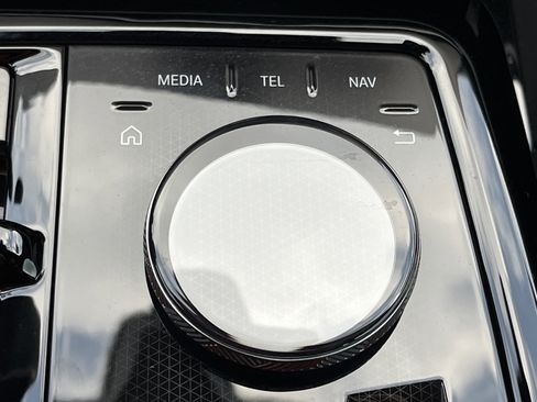 New 2026 BMW 530i w/ M Sport Package image 8