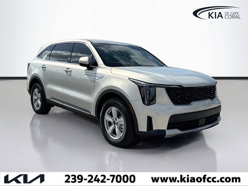 New 2026 Kia Sorento LX image 7