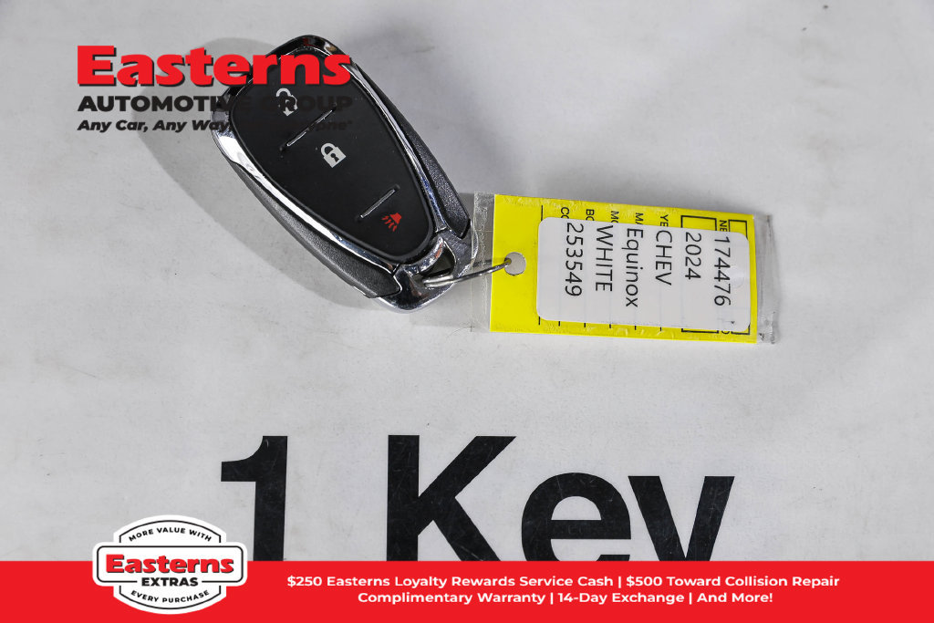 Used 2024 Chevrolet Equinox LT FWD image 25