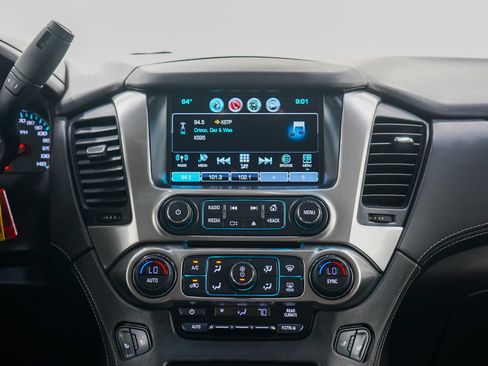 Used 2019 Chevrolet Tahoe LT AWD/4WD image 16