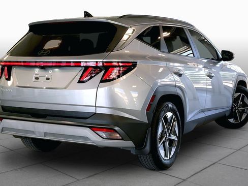 Certified 2025 Hyundai Tucson SEL FWD image 12