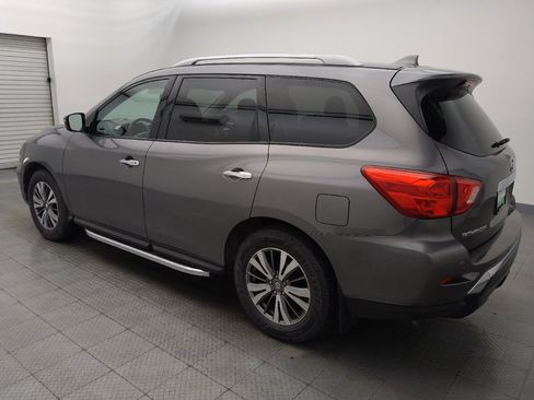 Used 2019 Nissan Pathfinder SV FWD image 3