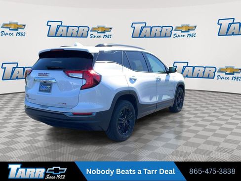 Used 2024 GMC Terrain AT4 w/ Tech Package AWD/4WD image 8