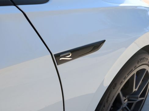 Used 2024 Volkswagen Golf R AWD/4WD image 35