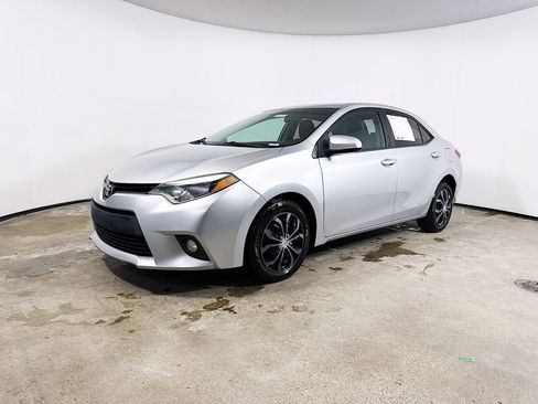 Used 2014 Toyota Corolla LE image 3