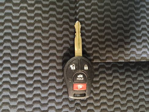 Used 2019 Nissan Versa Note SV FWD image 32