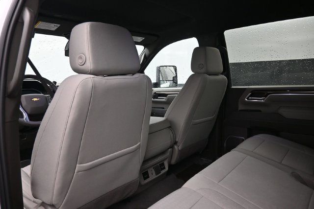 Used 2026 Chevrolet Silverado 2500 LT AWD/4WD image 19