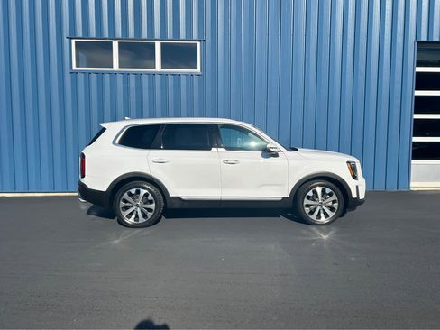 Used 2022 Kia Telluride S image 39