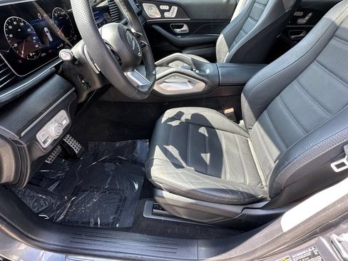 Certified 2024 Mercedes-Benz GLS 580 4MATIC image 10