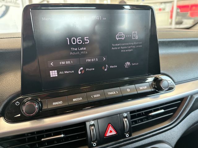 Certified 2023 Kia Forte LXS w/ LXS Technology Package FWD image 14